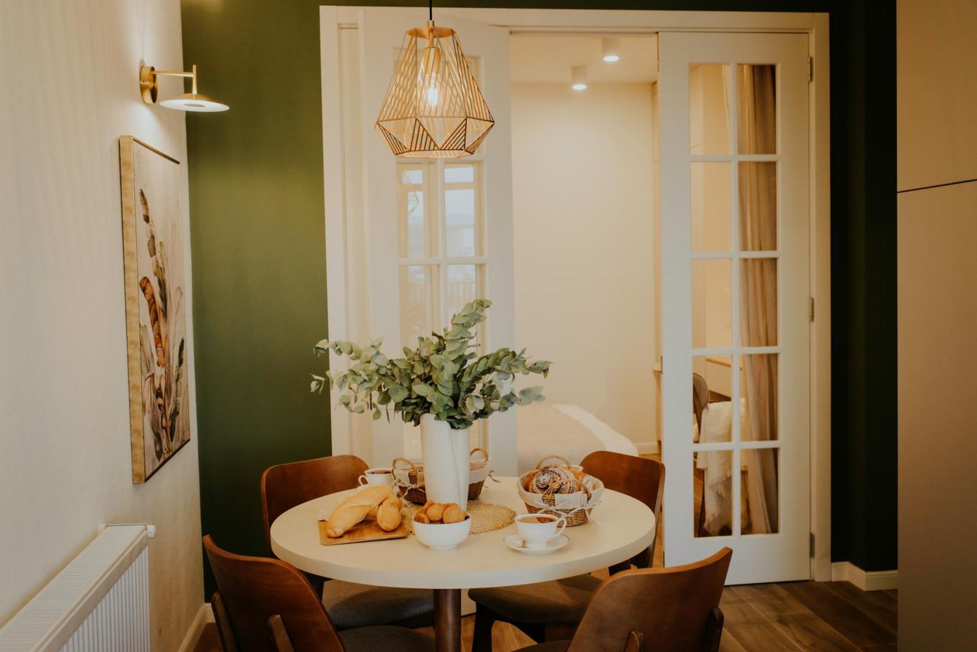 Skyline Luxury Suites Тбилиси Екстериор снимка