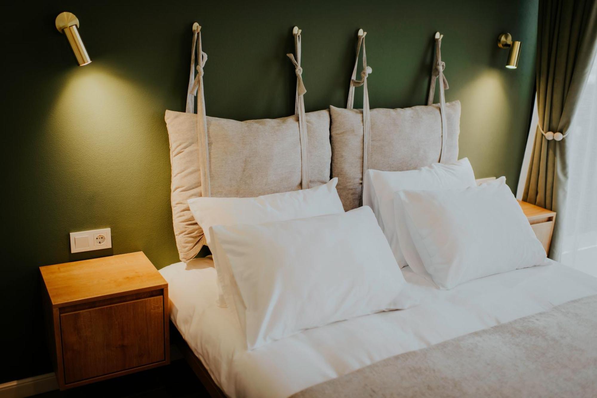 Skyline Luxury Suites Тбилиси Екстериор снимка