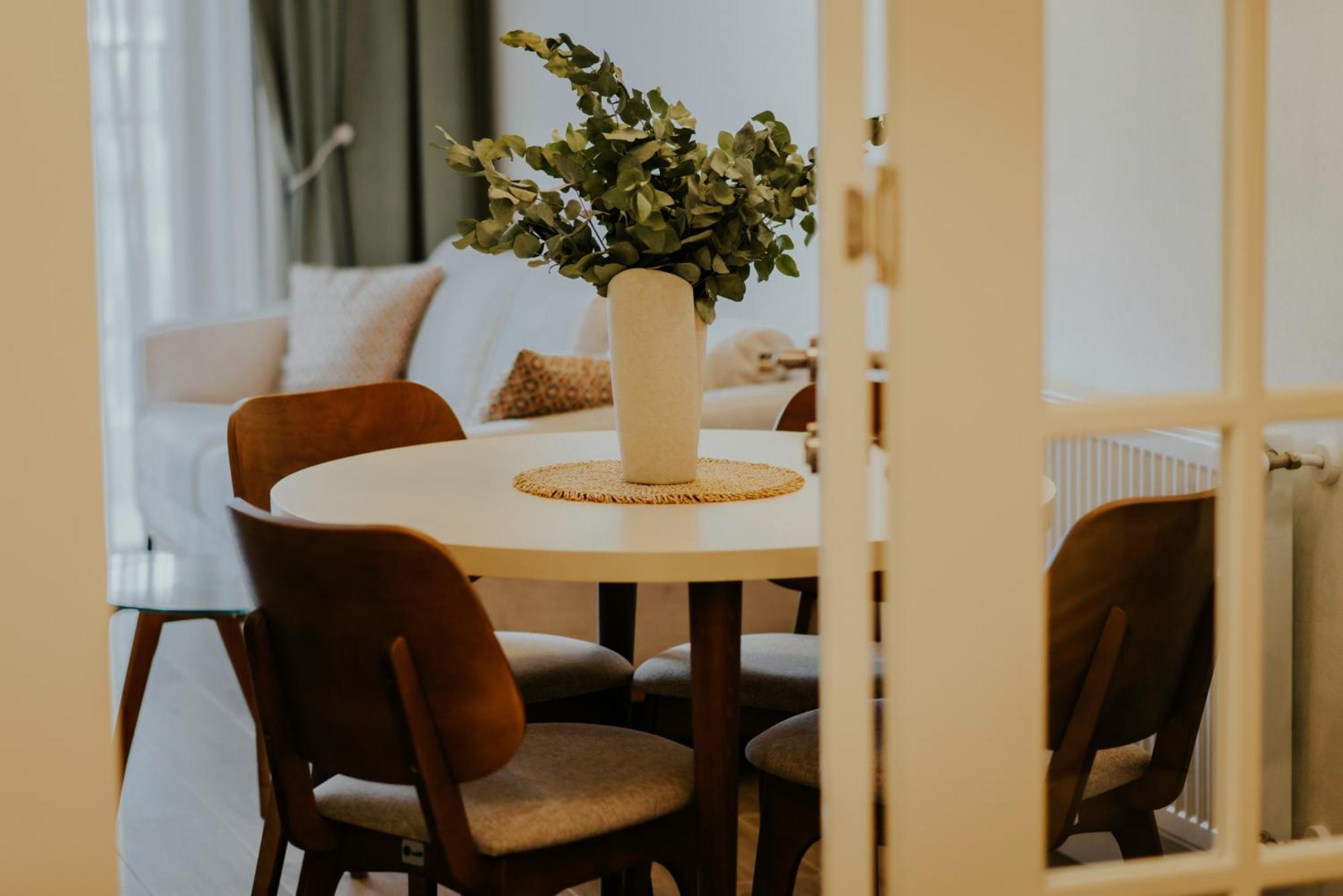 Skyline Luxury Suites Тбилиси Екстериор снимка
