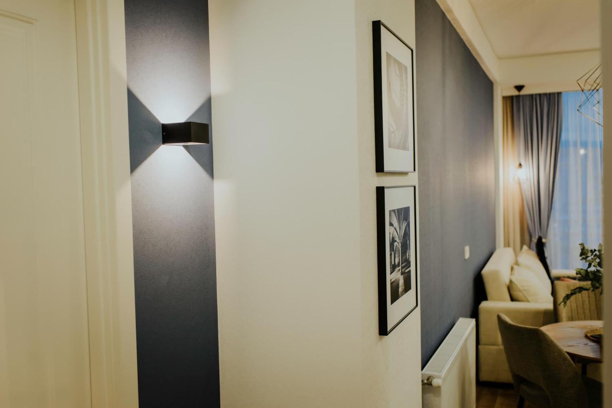 Skyline Luxury Suites Тбилиси Екстериор снимка