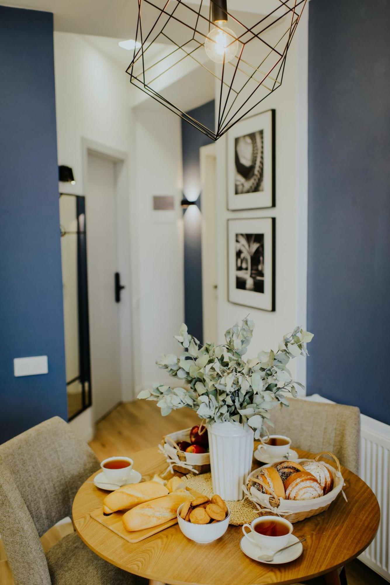 Skyline Luxury Suites Тбилиси Екстериор снимка