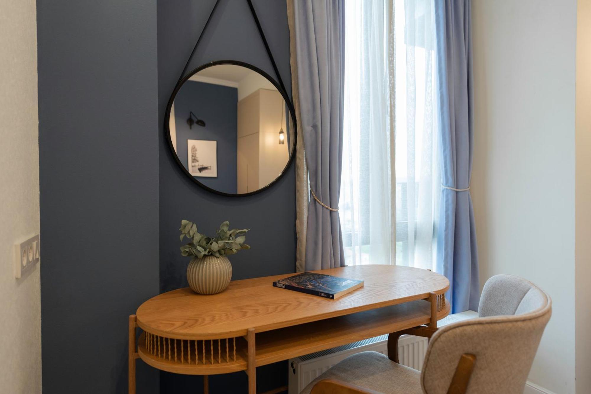 Skyline Luxury Suites Тбилиси Екстериор снимка