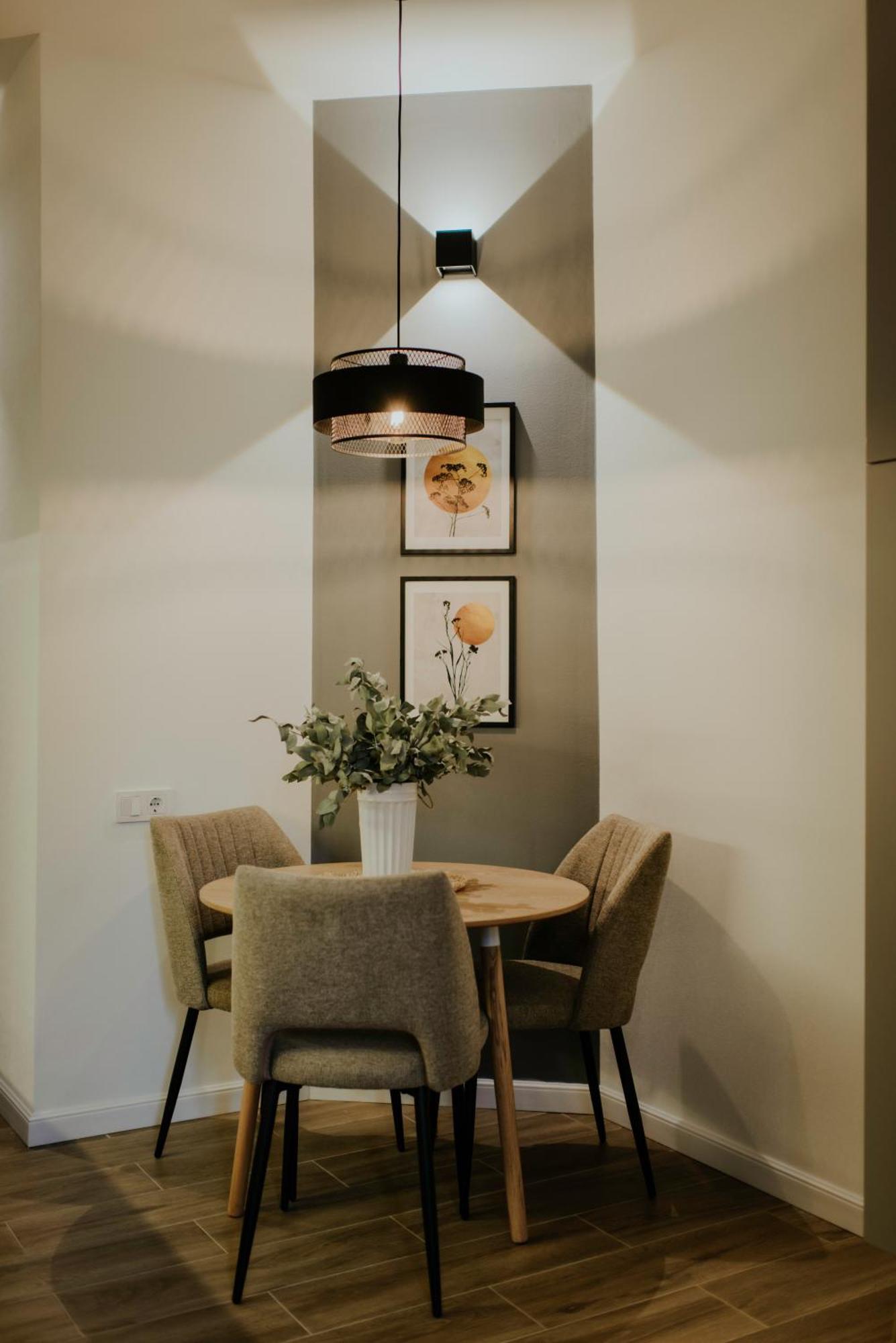 Skyline Luxury Suites Тбилиси Екстериор снимка