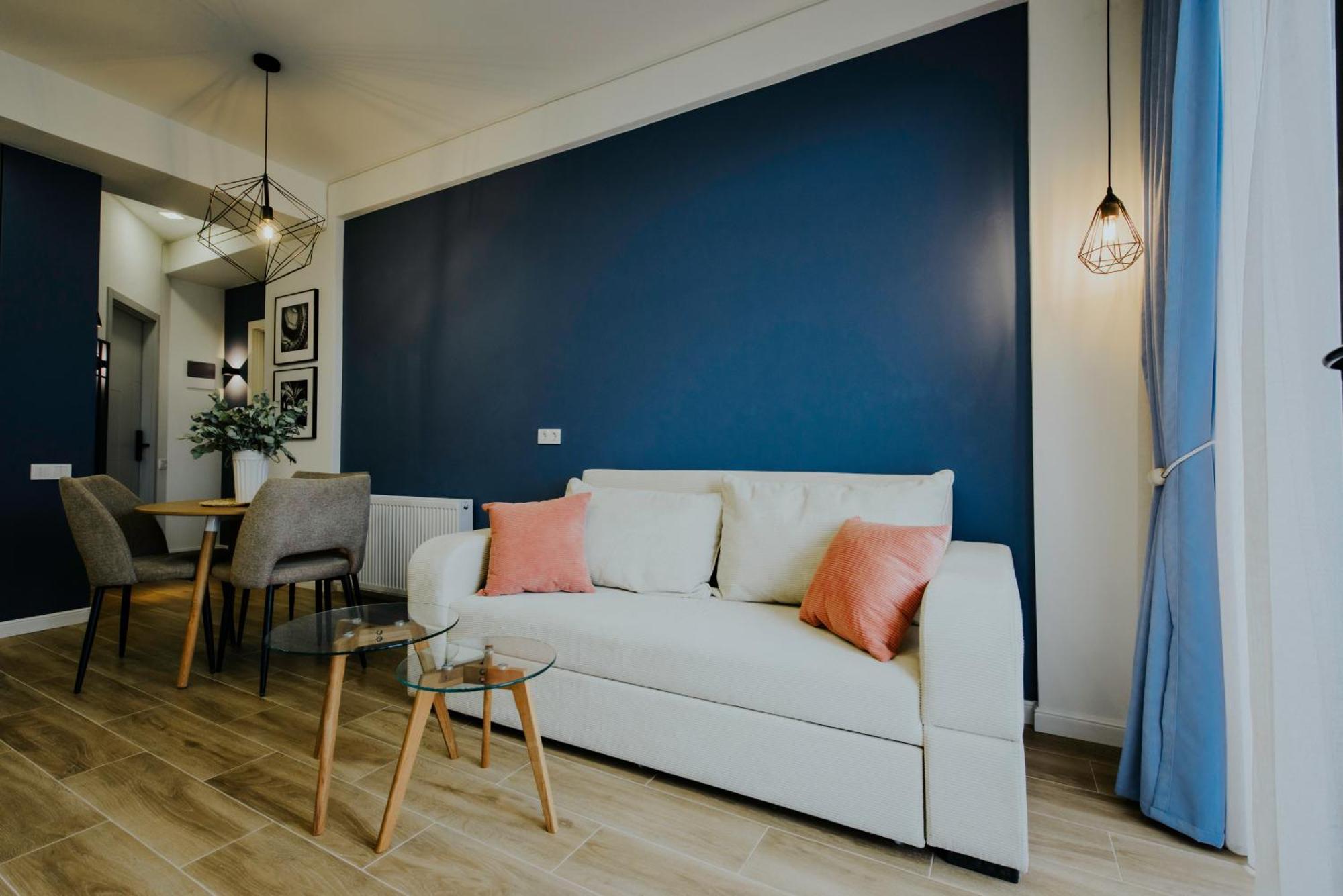 Skyline Luxury Suites Тбилиси Екстериор снимка