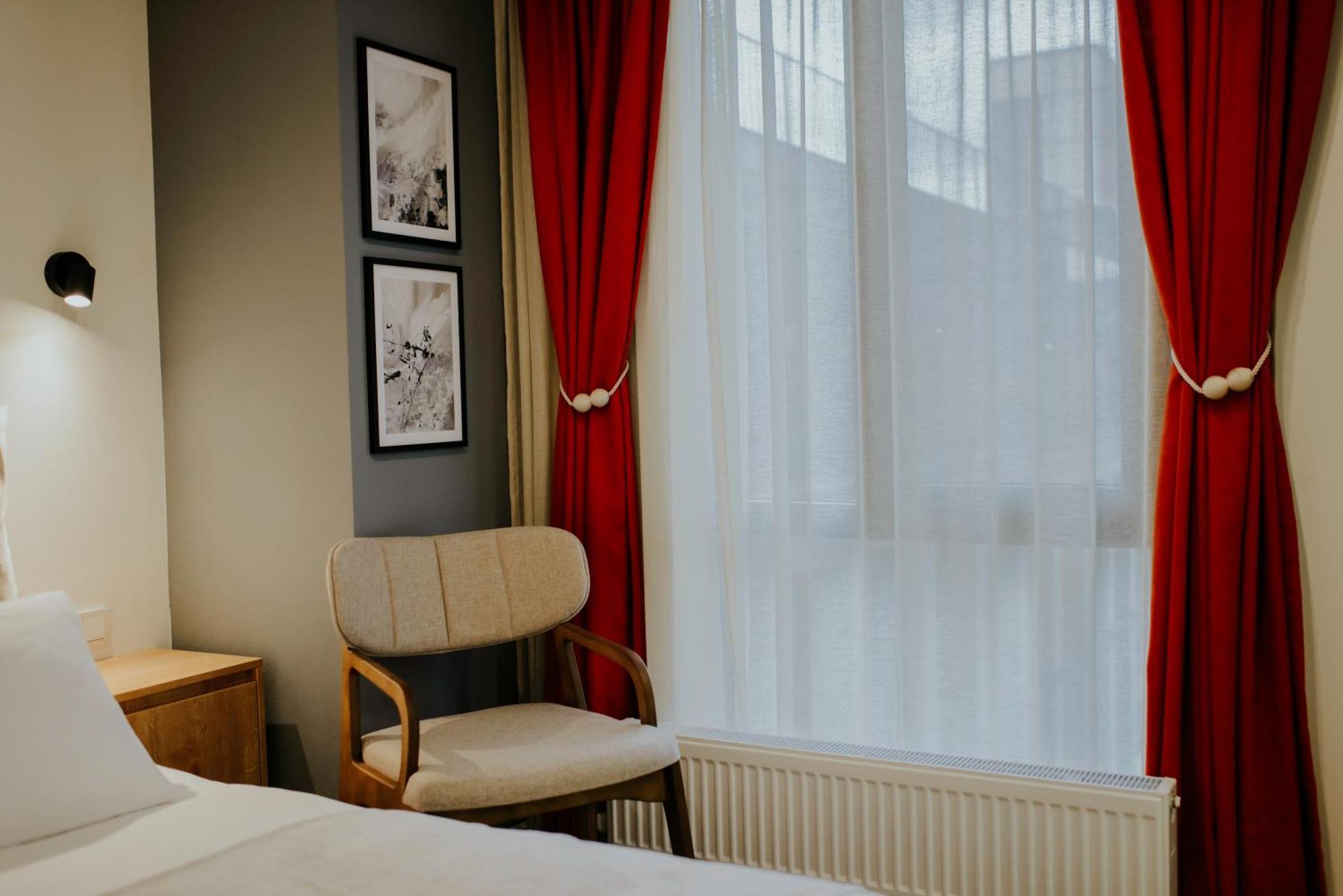 Skyline Luxury Suites Тбилиси Екстериор снимка